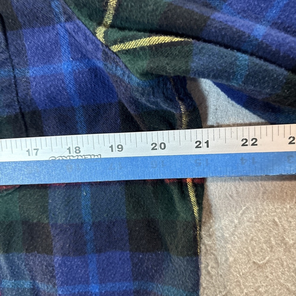 LL Bean Flannel Shirt Womens Medium Multicolored Plaid Relaxed Fit - Picture 3 of 7
